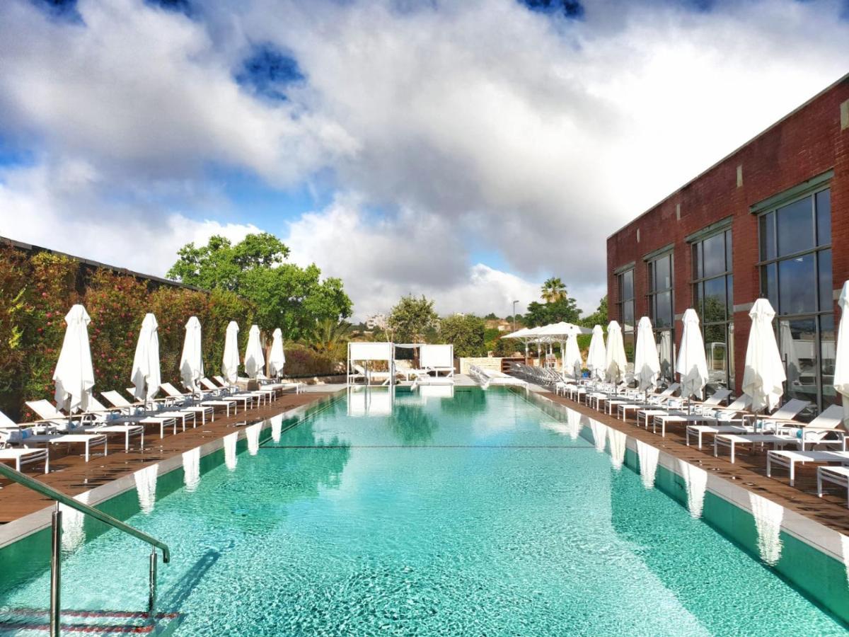Cramim By Isrotel Exclusive Kiryat Anavim Exterior foto The pool at the hotel