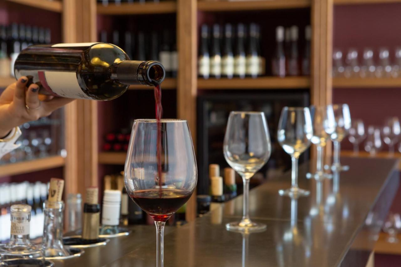 Cramim By Isrotel Exclusive Kiryat Anavim Exterior foto Wine tasting at a winery